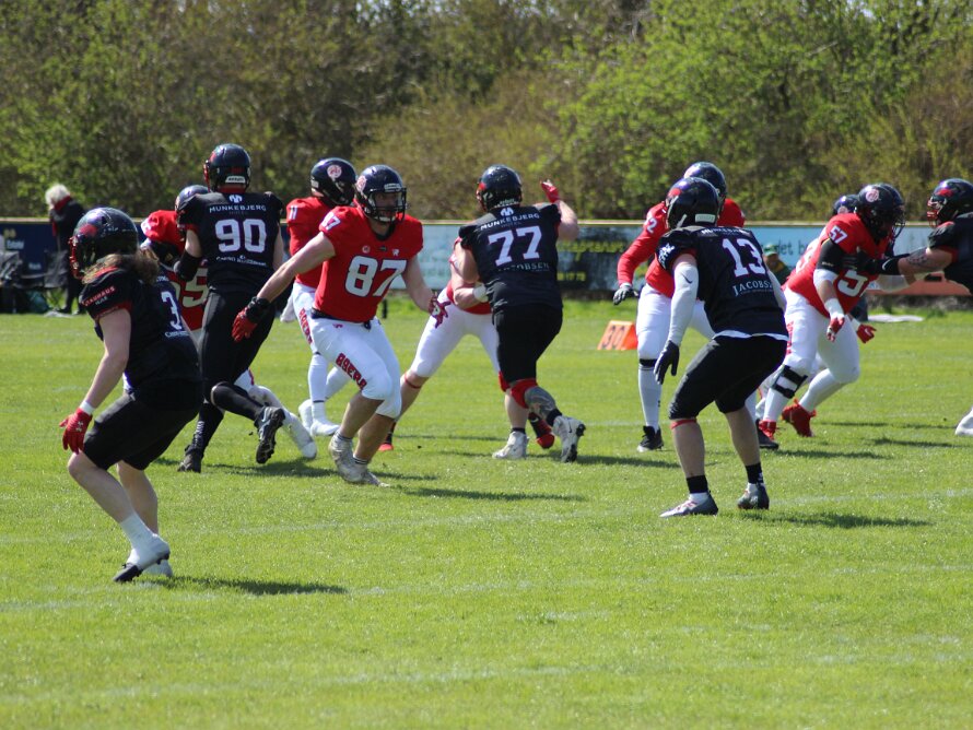 29-04-23 89ers vs Razorbacks